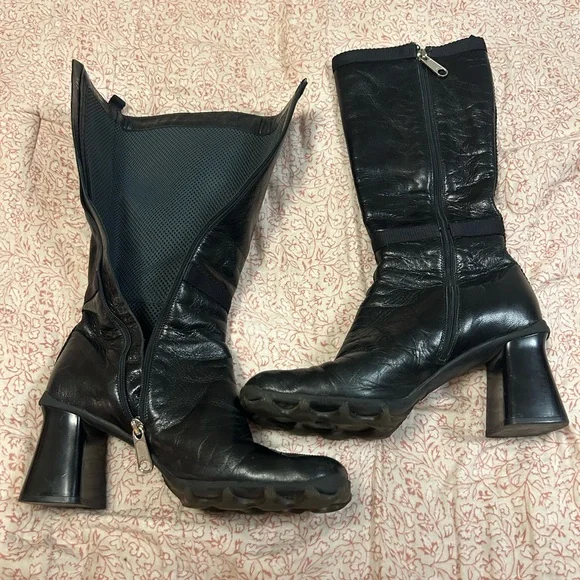 Vintage Miu Miu Black Heeled Leather Boots - Picture 4 of 10